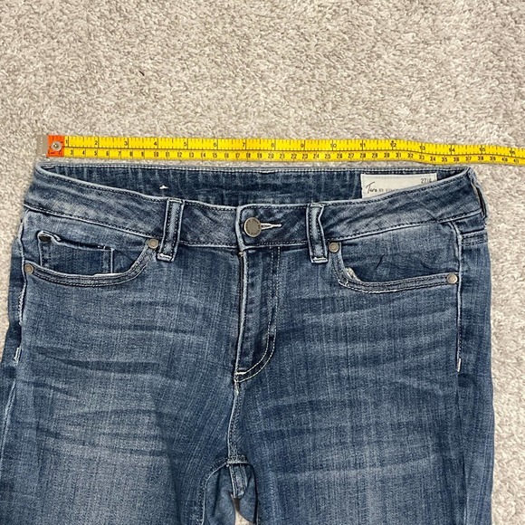 Two by Vince Camuto Straight Leg Blue Jeans Size 27/4 Pre-owned - Picture 8 of 9
